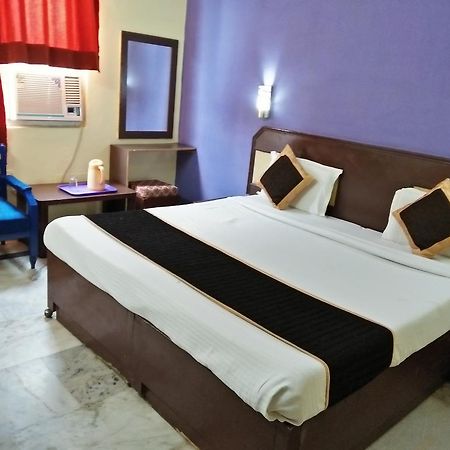 Hotel Zee Agra  Kültér fotó