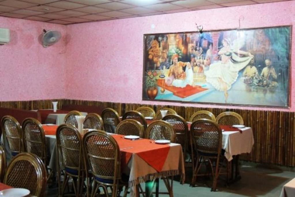Hotel Zee Agra  Kültér fotó